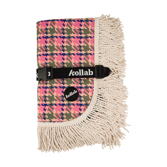 Fringed Medium Picnic Mat Pink Houndstooth